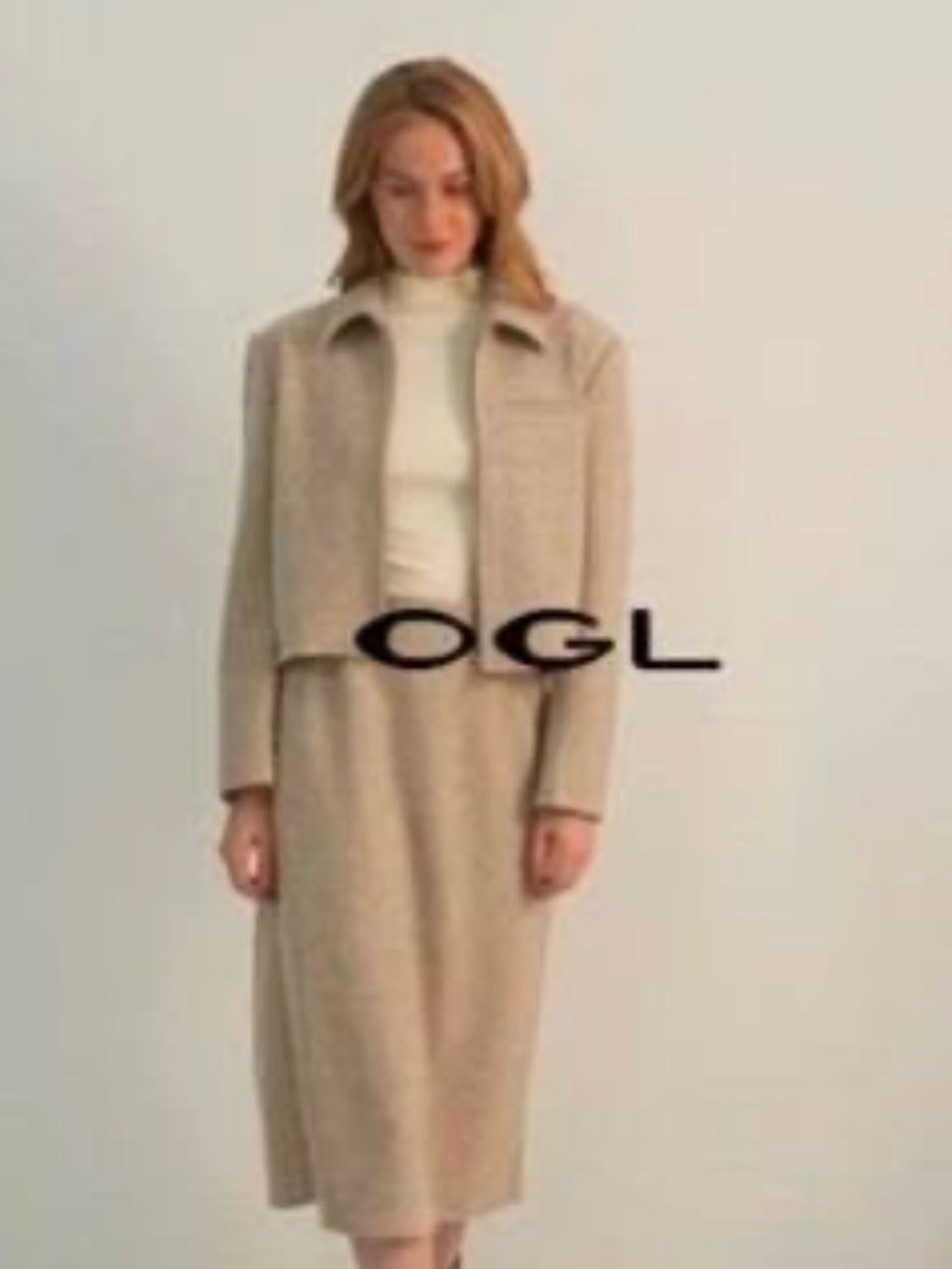 OGL Cashmere-like Full-Zip Cropped Jacket and skirt set